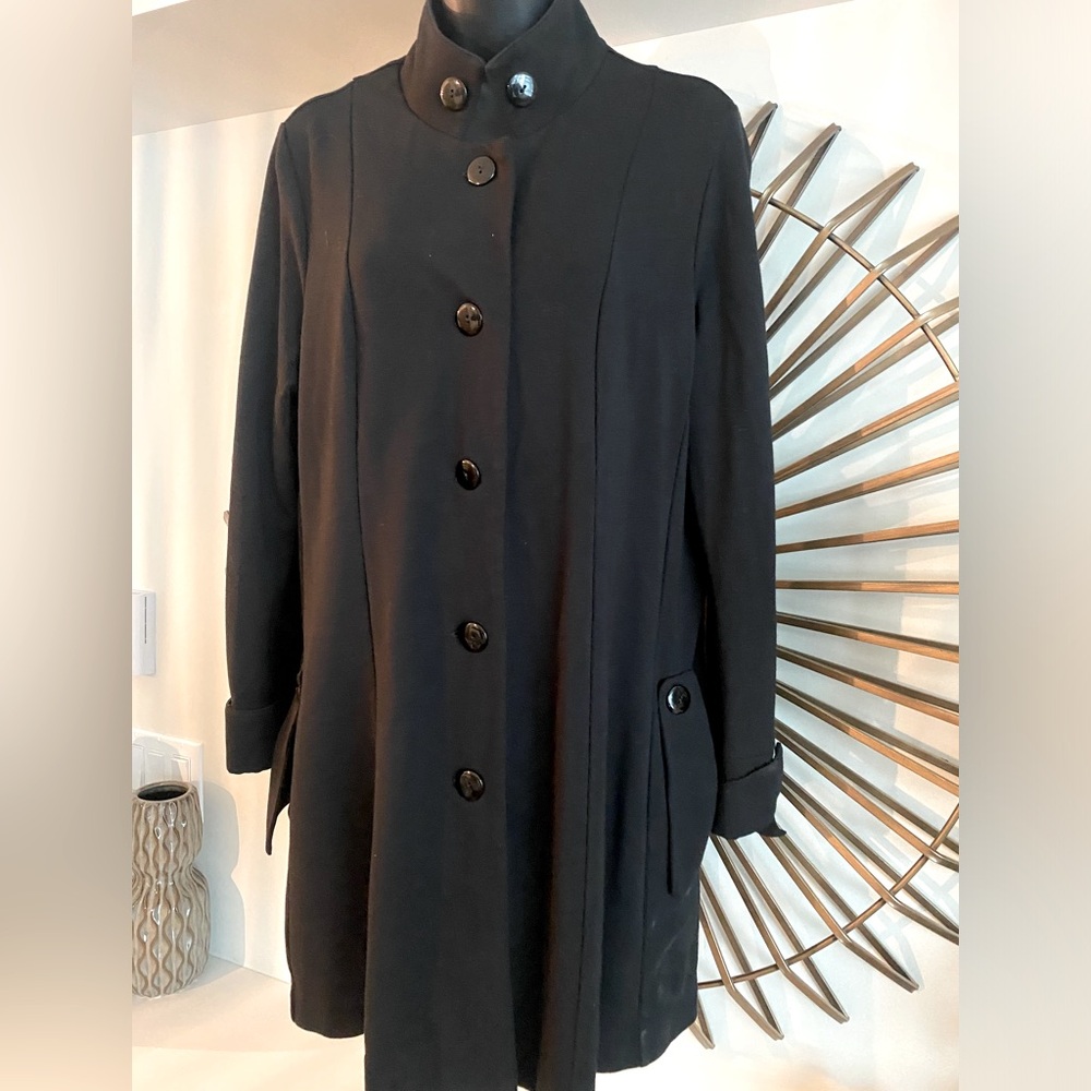 Black fall button up Pretty Women coat🇨🇦